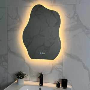 LED-Badezimmerspiegel mit Beleuchtung – Organische Wolkenform – Antibeschlag